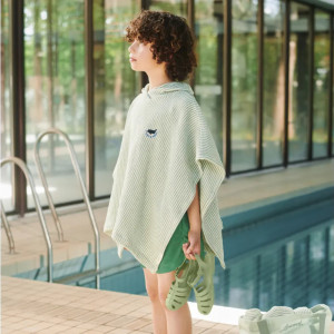 Poncho de plage enfant en coton bio Paco "Stripe Peppermint" LIewood