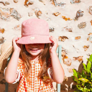 Bob bébé et enfant réversible anti-UV "Rayures Roses"