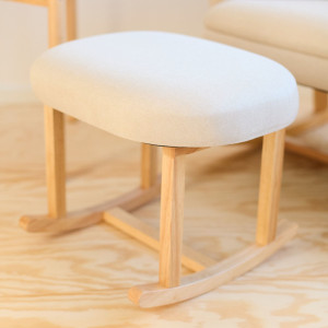 Repose-pied à bascule en bois "Lin Beige" Childhome