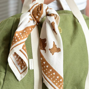 Foulard en coton Oscar "Tigre Milk" (Petit) Milinane