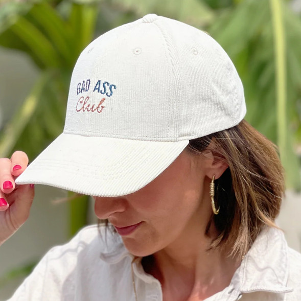 Casquette en velours côtelé Colette "Bad Ass Club" (Maman)