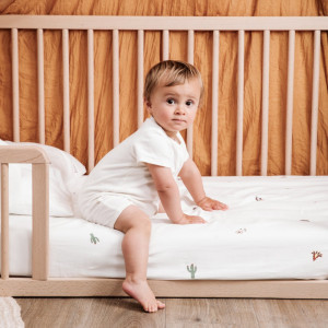 Drap housse 60x120 en coton bio "Petites Plumes" Kadolis