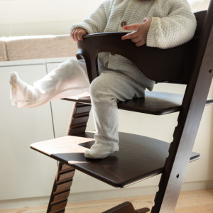  Chaise Haute évolutive en bois de hêtre Tripp Trapp "Brun Chaud" Stokke