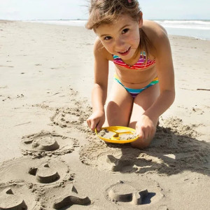 Set de jouets de plage "Vert Jardin" Quut