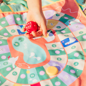 Jeu de voyage "Jeu de l'oie / Serpents & Echelles" (3 ans et +) Quut