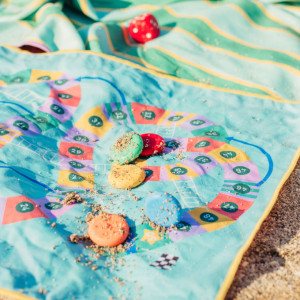 Jeu de voyage "Jeu de l'oie / Serpents & Echelles" (3 ans et +) Quut