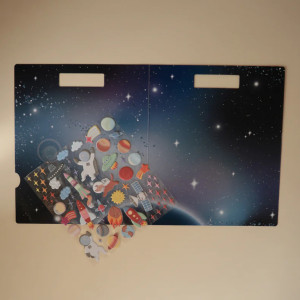 Livre de stickers réutilisables "L' Espace" Mushie