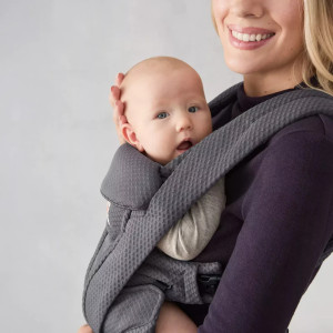 Porte-bébé Omni Deluxe Mesh "Graphite Grey" Ergobaby