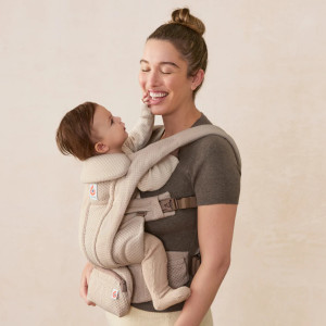 Porte-bébé Omni Deluxe Mesh "Natural Beige" Ergobaby