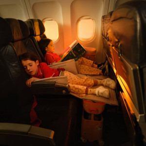 Valise à roulettes enfant Jetkids Bedbox "Gris Nuit" (2-7 ans) Stokke