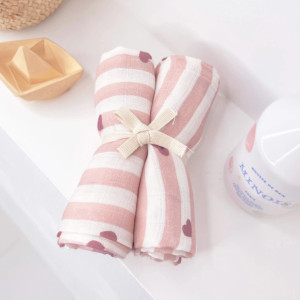 2 petits langes en gaze de coton Gaspard "Candy Cane" (70x70 cm)