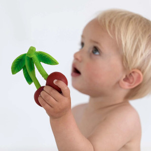 Coffret Cadeau Naissance en caoutchouc naturel "Salade de Fruits" Oli & Carol