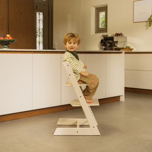 Chaise Haute évolutive en bois de hêtre Tripp Trapp "Vanilla White"  Stokke 