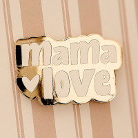 Pin's "Mama Love"