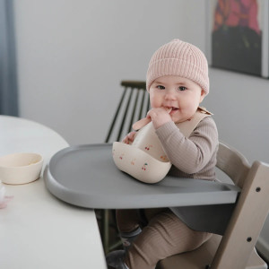 Cuillère bébé en silicone 1er âge "Rose / Lilas doux" (6 mois et +) Mushie