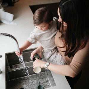 Goupillon pour biberons en silicone "Naturel" Mushie