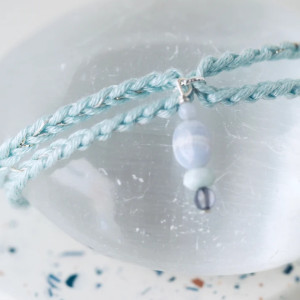 Bracelet porte-bonheur à nouer "CHILL & SHINE" Magicae