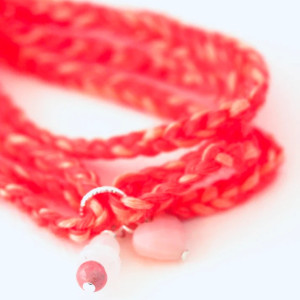 Bracelet porte-bonheur en pierres naturelles à nouer "LA VIE EN ROSE" Magicae