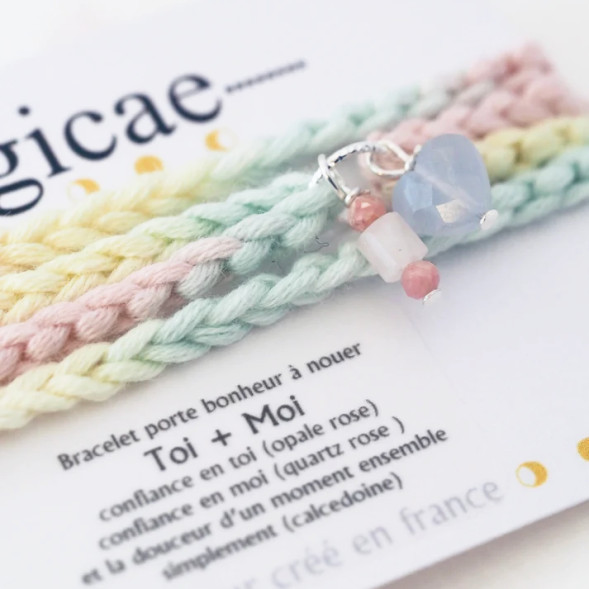 Bracelet porte-bonheur en pierres naturelles à nouer Edition Limitée "TOI +MOI"