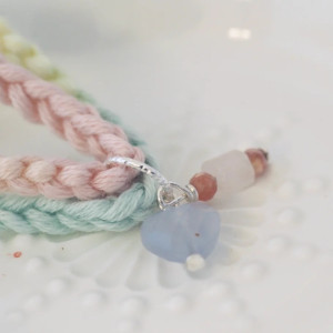 Bracelet porte-bonheur en pierres naturelles à nouer Edition Limitée "TOI +MOI" Magicae