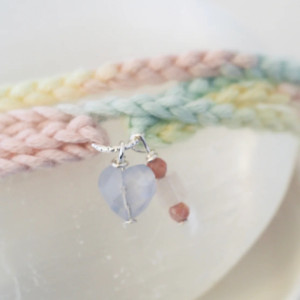 Bracelet porte-bonheur en pierres naturelles à nouer Edition Limitée "TOI +MOI" Magicae