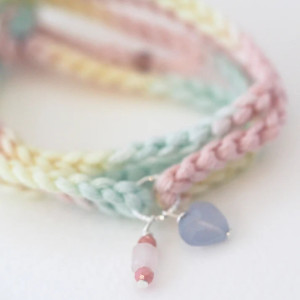 Bracelet porte-bonheur en pierres naturelles à nouer Edition Limitée "TOI +MOI" Magicae