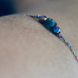 Bracelet porte-bonheur en pierres naturelles Glow up Your mind "BOULE À FACETTE"