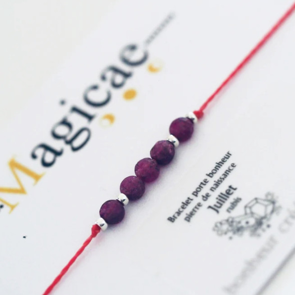 Bracelet porte-bonheur pierre de naissance "JUILLET"