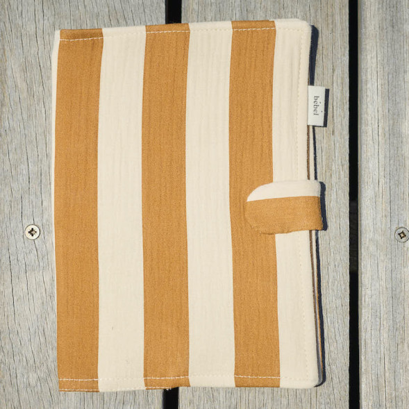Protège Carnet de santé Capsule "Elma Rayures Camel"