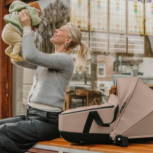 Nacelle YOYO "Taupe" (2026) Stokke