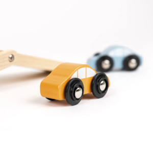 Camion porte-voitures en bois (3-6 ans)