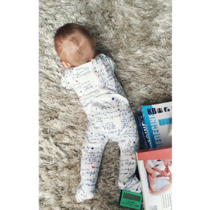 Pyjama bébé avec pieds en coton bio "Math Sup" Changemacouche